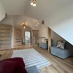 Osada Marcowa - Niebieski Z Sauna & Jacuzzi Chalet