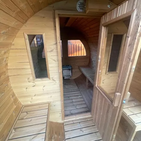 Osada Marcowa - Niebieski Z Sauna & Jacuzzi *