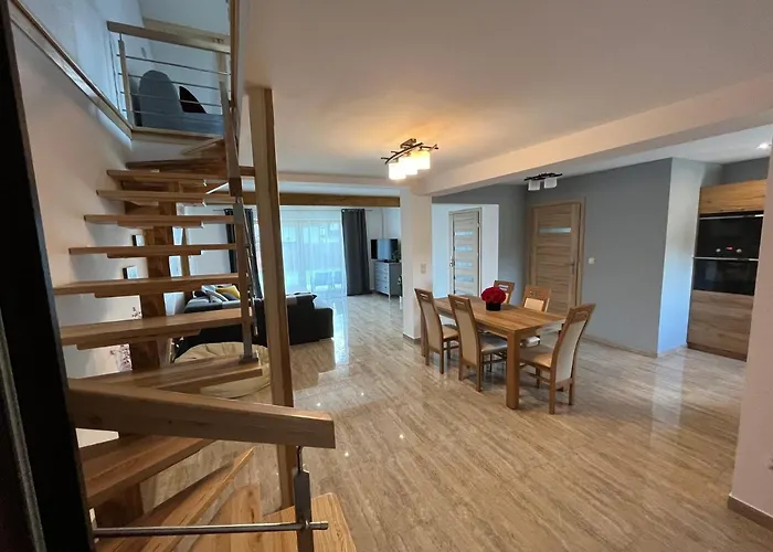 Osada Marcowa - Niebieski Z Sauna & Jacuzzi 木屋 扎科帕内