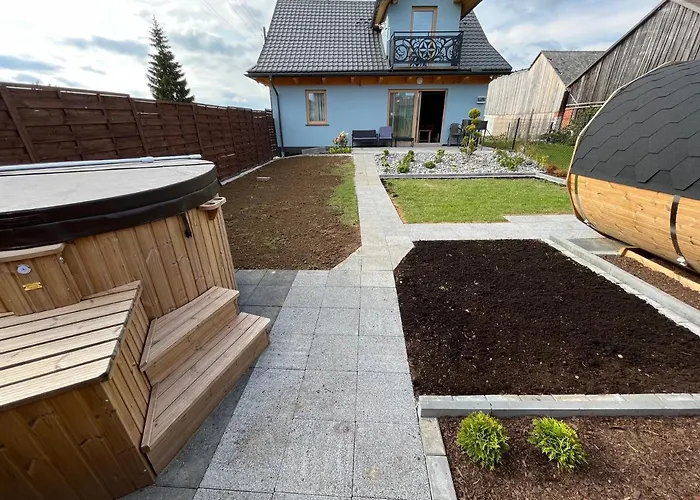 Osada Marcowa - Niebieski Z Sauna & Jacuzzi 木屋 扎科帕内