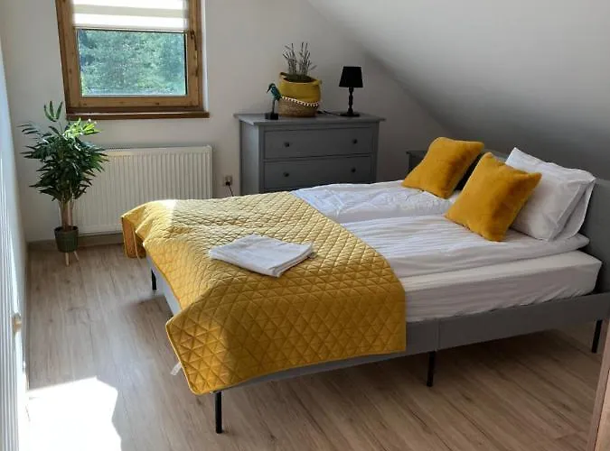 Osada Marcowa - Niebieski Z Sauna & Jacuzzi 木屋 *