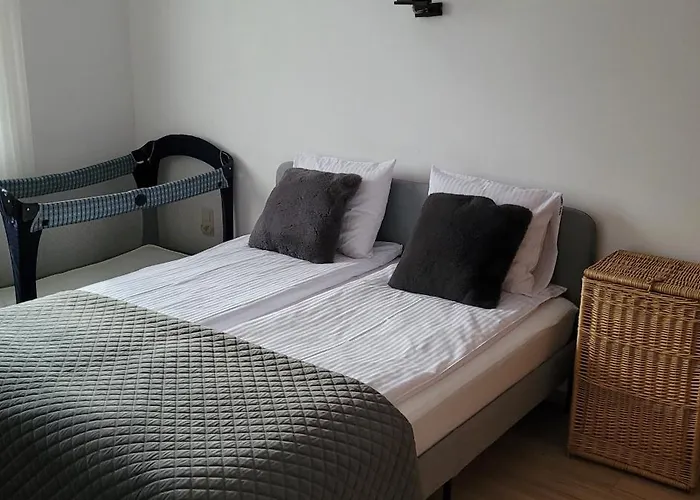 Osada Marcowa - Niebieski Z Sauna & Jacuzzi